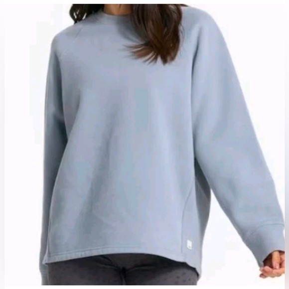 Vuori Restore Oversized Crew Neck Sweatshirt in Light Cloud , size Small - Picture 2 of 11
